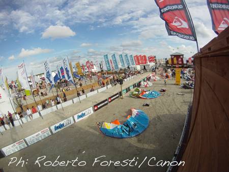 Pro Kiteboard Tour PKRA - DAY 3 Palmolive Kitesurf World Cup 2010 / 2