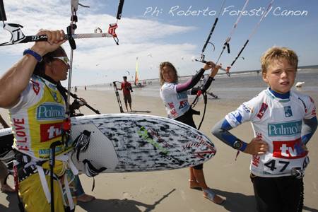 Pro Kiteboard Tour PKRA - DAY 3 Palmolive Kitesurf World Cup 2010 / 7
