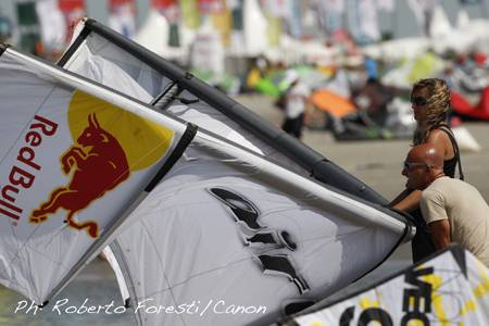 Pro Kiteboard Tour PKRA - DAY 4 Palmolive Kitesurf World Cup 2010 / 15