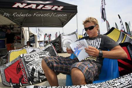 Pro Kiteboard Tour PKRA - DAY 7 Palmolive Kitesurf World Cup 2010 / 11
