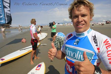 Pro Kiteboard Tour PKRA - DAY 7 Palmolive Kitesurf World Cup 2010 - Main