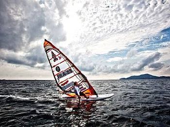Women's Slalom Final Hyeres - Day 4 - Windsurfing News