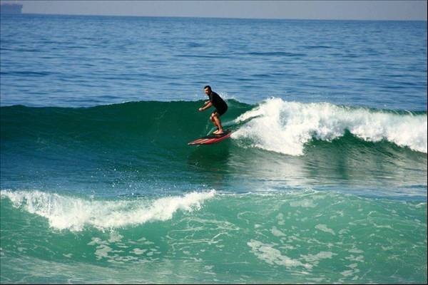Stand Up Paddle Surfing