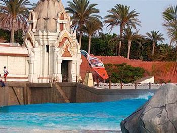 Park Life - Dany Bruch hits the wave pool with his windsurfing gear at the Water - Windsurfing News