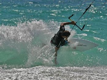 New kitesurfing guidelines for Scarborough, WA - Kitesurfing News