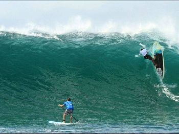 When To Bail Out - Sequence. - Stand Up Paddle News