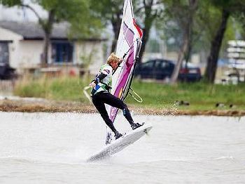 Get Well Soon - We receive the unfortunate news that Andre Paskowski is back in  - Windsurfing News