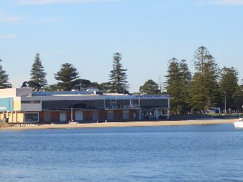 New Stand Up Paddling Club in Sydney - Botany Bay - Stand Up Paddle News