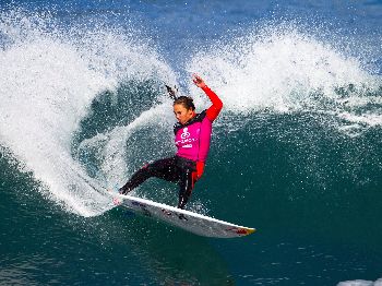 Carnage at Bells Beach for the ASP Bells Beach Pro! - Surfing News